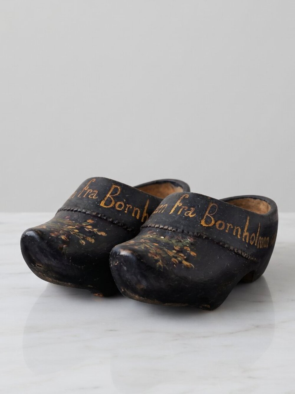 VTG Hand Painted Mini Dutch Clogs Souvenir Shoes “Groeten Fra Born” Folk Art